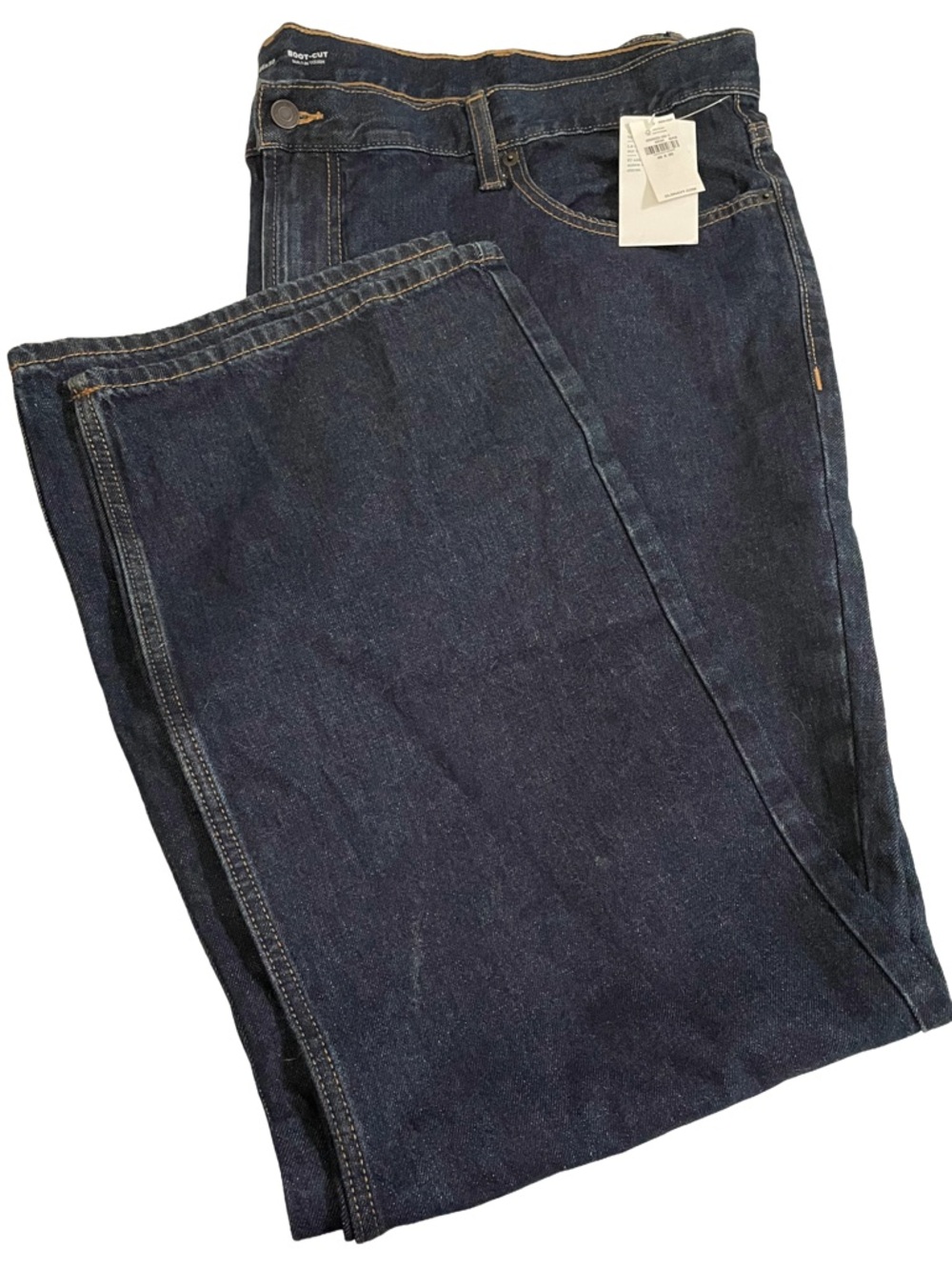 NWT Old Navy Men’s Bootcut Dark Wash Jeans Size 46” x 30”